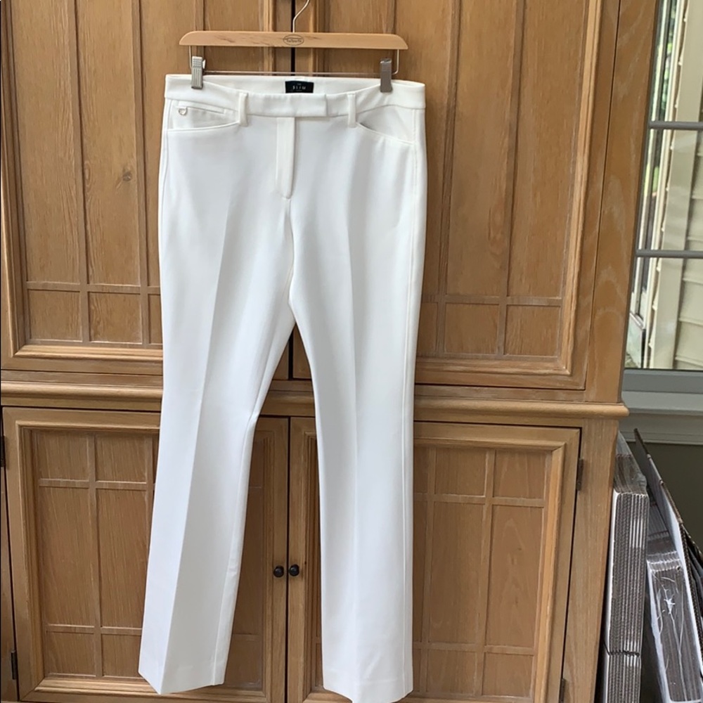 Gorgeous white slim boots trousers WHBM Sz 6